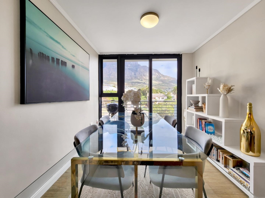 1 Bedroom Property for Sale in Vredehoek Western Cape